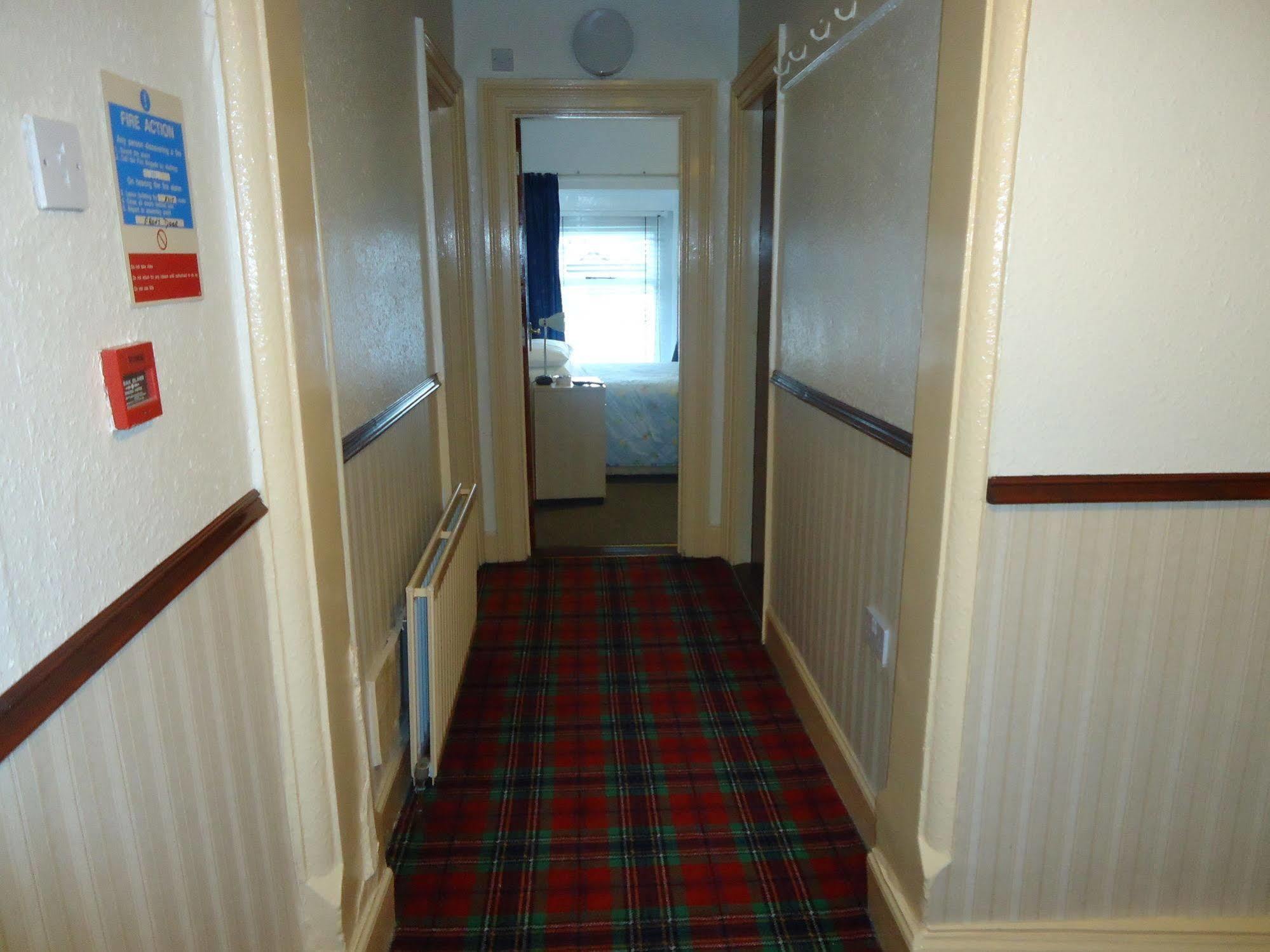Seaview House Bed And Breakfast Larne Exterior foto