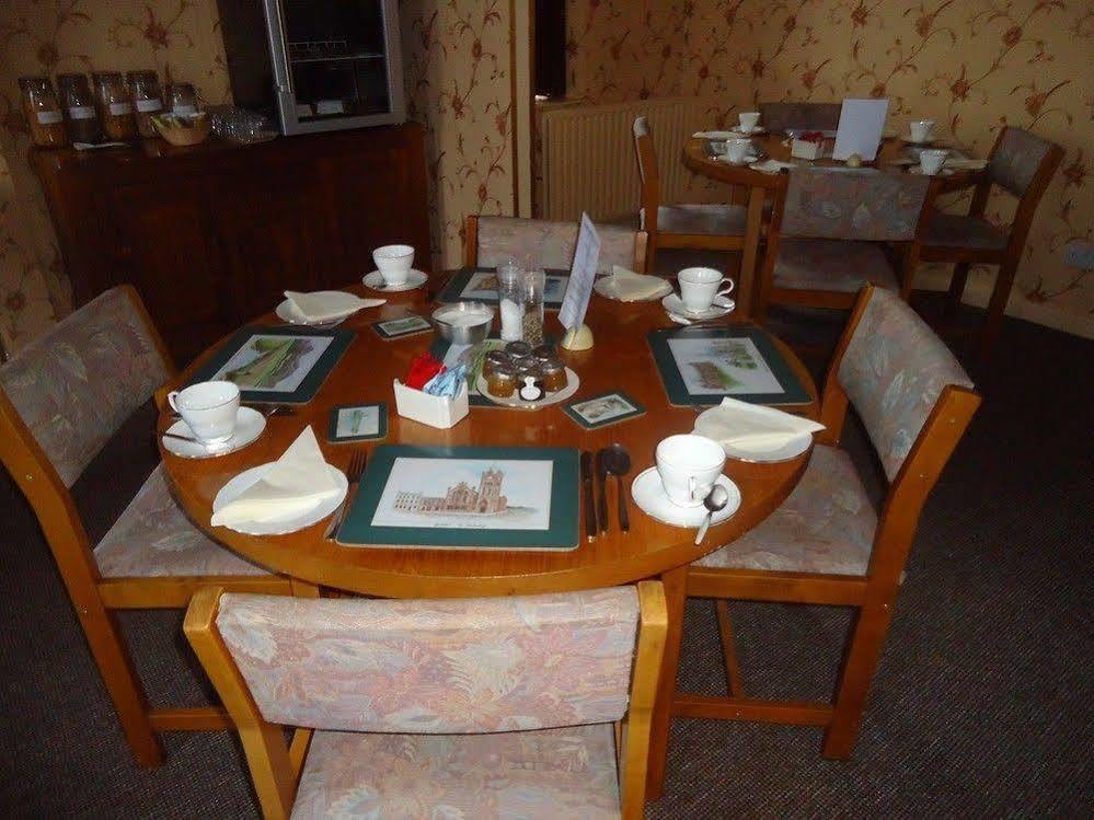 Seaview House Bed And Breakfast Larne Exterior foto